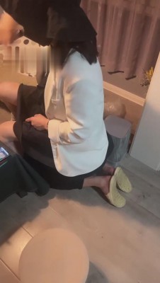 【乐爷】私奴大聚餐调教 bf10390