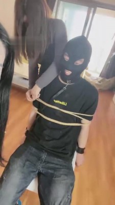 【巴莉女王】双S捆绑调教畜生【上】 bf10685