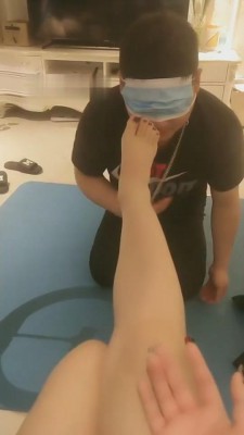 【京S芯瑶】耳光狠抽专场 bf9399