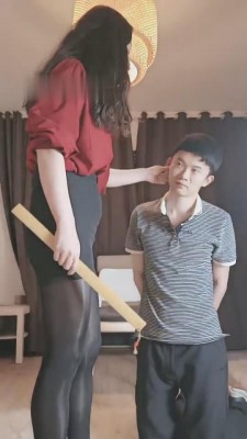 【飞扬女王】妈妈戒尺训导狗儿子 bf8820