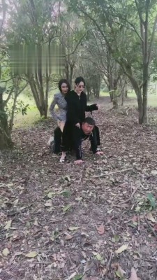 【千条姐】双S户外遛弯羞辱 bf4203