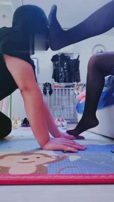 【漠然女神】丝袜高跟恋足场 bf4828