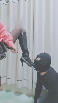 【灵竹】贱狗说要挑战深喉 bf5258