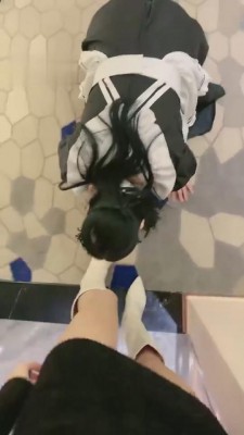 【希希子】母畜-坐脸白靴脚底下的清理器 bf5421