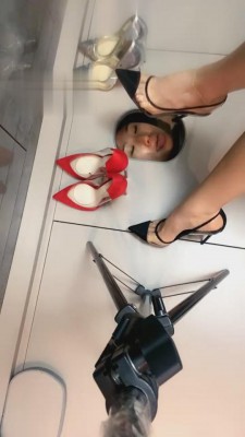 【歌迪丝】老母狗的嘴果然舒服【下】 bf2289