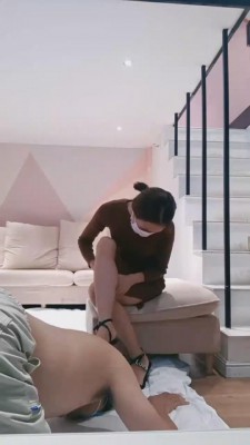 【辉夜大大】高跟鞋全体重踩踏专场 G-210828-27