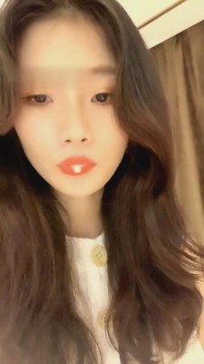 【希希子】当主播的脚垫 bf604