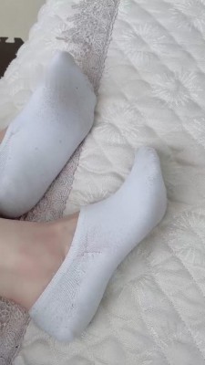 【月小主】超臭原味船袜强迫闻 bf13312