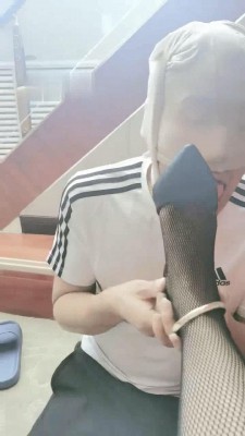 【黛颜】高跟鞋深喉老狗 bf13354