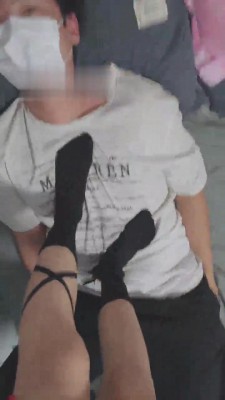 【奶味小仙女】JK小姐姐踩踏贱狗 bf13577