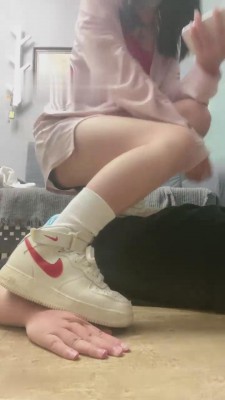 【小痴大人】喂食踩各种【完整版】 bf13950