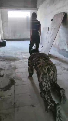 【妮可】废弃厂房的刑罚 bf17063