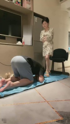 【丹丹】被御姐无情羞辱 bf17262