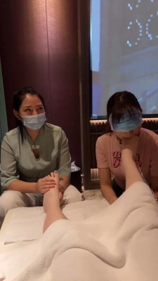 【橘子没熟】母狗沐足店伺候我 bf17553