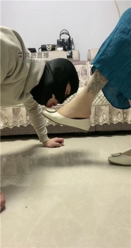 【逗逗】极限挑战-深喉极致到脚后跟 bf5780