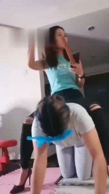 【心竹殿下】被疯狂羞辱的女大学生 bf18371