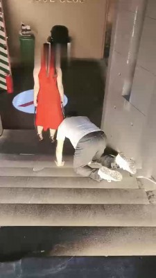 【美帝】带私奴参加聚会 bf18569