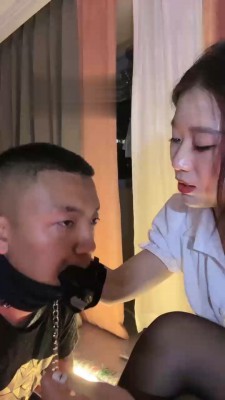 【汐言】被酒吧陪酒小妹羞辱 bf18763