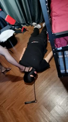 【叫我祖宗】前男友跪求黑丝圈养【完整版】 bf20796