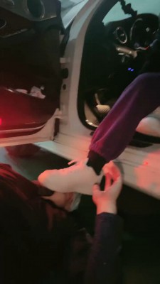 【辣妈】停车场暴力刑虐醉汉 bf20700