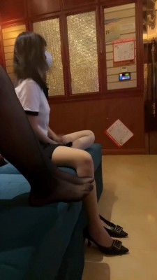 【橘子没熟】KTV开发素人闺蜜【续集】 bf23026