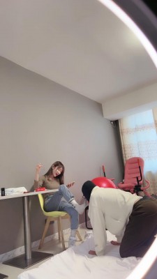 【精神小妹】舔脚专场 bf23525