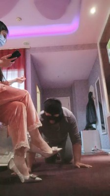 【嗯哼S】睡衣S圣水灌狗奴 bf23598