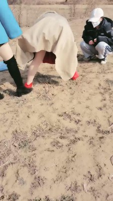 【君舞女王】野外开发