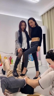 【术术】城市表姐和农村表妹 bf24201