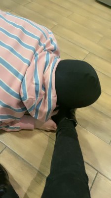 【恩曦】黑棉袜踩脸/裸足深喉 bf25218