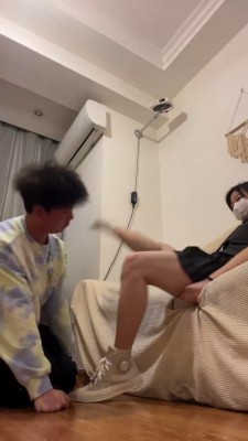 【强抚】萝莉主帆布鞋白袜-脚抽耳光/闻超臭袜子/胯下辱 bf25973