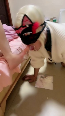 【惜沫】调异装/裸足踩踏蛋糕喂食/喝洗脚水 bf25962