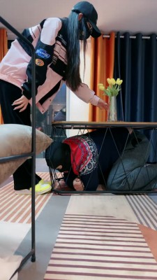 【猫神大人】转胯/耐克运动鞋踩踏/强制踩狗爪 bf26209