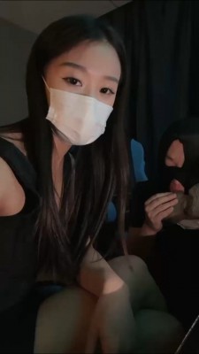 【汐言】网吧包间偷闻鞋子被发现【上】 bf27239