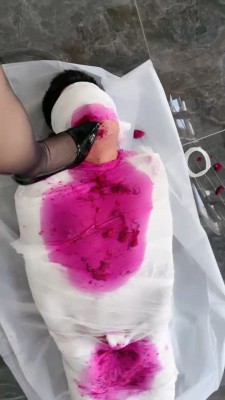 【乔安】木乃伊强制圣水喂食 bf27401