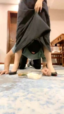 【海绵大大】高跟踩脚垫/胯下喂食/骑马强制刷鞋/踩狗爪 bf28641