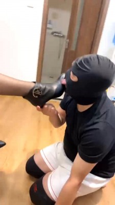 【薄荷S】臭脚窒息/踩喂食/夹狗舌/口吐喂食 bf29119