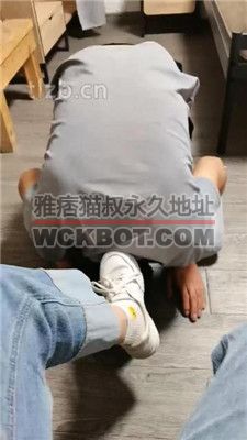 【优优】脏鞋虐废不听话的狗奴 bf34156