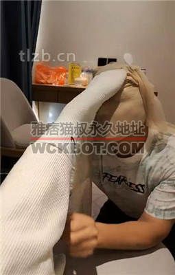 【悦主大大】晨跑后超臭原味白袜辱 bf34211