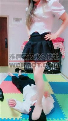 【北京艾琳】美容技师肉丝脚踩虐【上】 bf36002