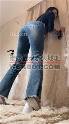 【橘子没熟】母畜-对着主人的棉袜脚发骚 bf37164