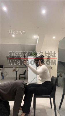 【黛帝】健身教练是狗奴-狗链遛狗/鞭打/高跟玉足恋足舔 bf38024