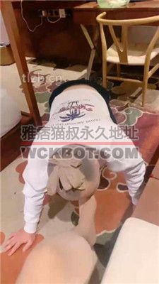 【可欣夫妻】鞭打辱骂-赏赐牛奶洗脚水 JS240201-7