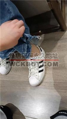 【梵高】搭讪路人做S-跪舔贝壳头原味肉丝 bf38483