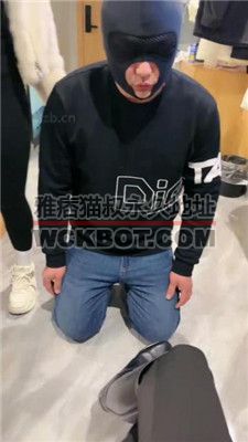 【爱丽丝】双主收拾外卖小哥-靴子小白鞋踩踏/腿绞/闻鞋/掐脖 bf38706