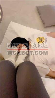 【P崽】跪舔素人小姐姐的运动鞋白袜【下】 JS240415-26