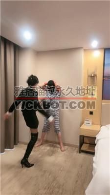 【重庆安琪】捆绑继父-长靴踢踹耳光各种刑 bf40712