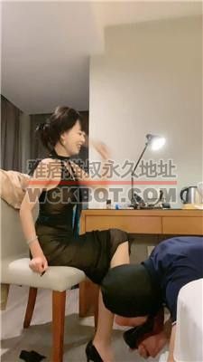 【程雪】3S-足深喉/口水/踩踏/虐乳/强制圣水/含高跟【三视角版】 bf40819