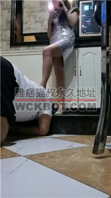 【西北傻子】KTV陪酒公主-高跟踩虐 JS240514-11