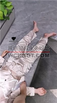 【李老师】肉丝脚插嘴/踩踏/骑马胯下辱 JS240704-15